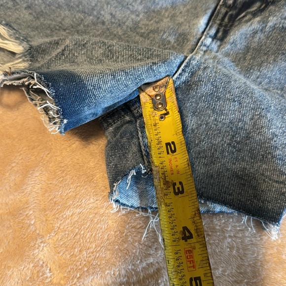 NEW SHORTS - Picture 8 of 8